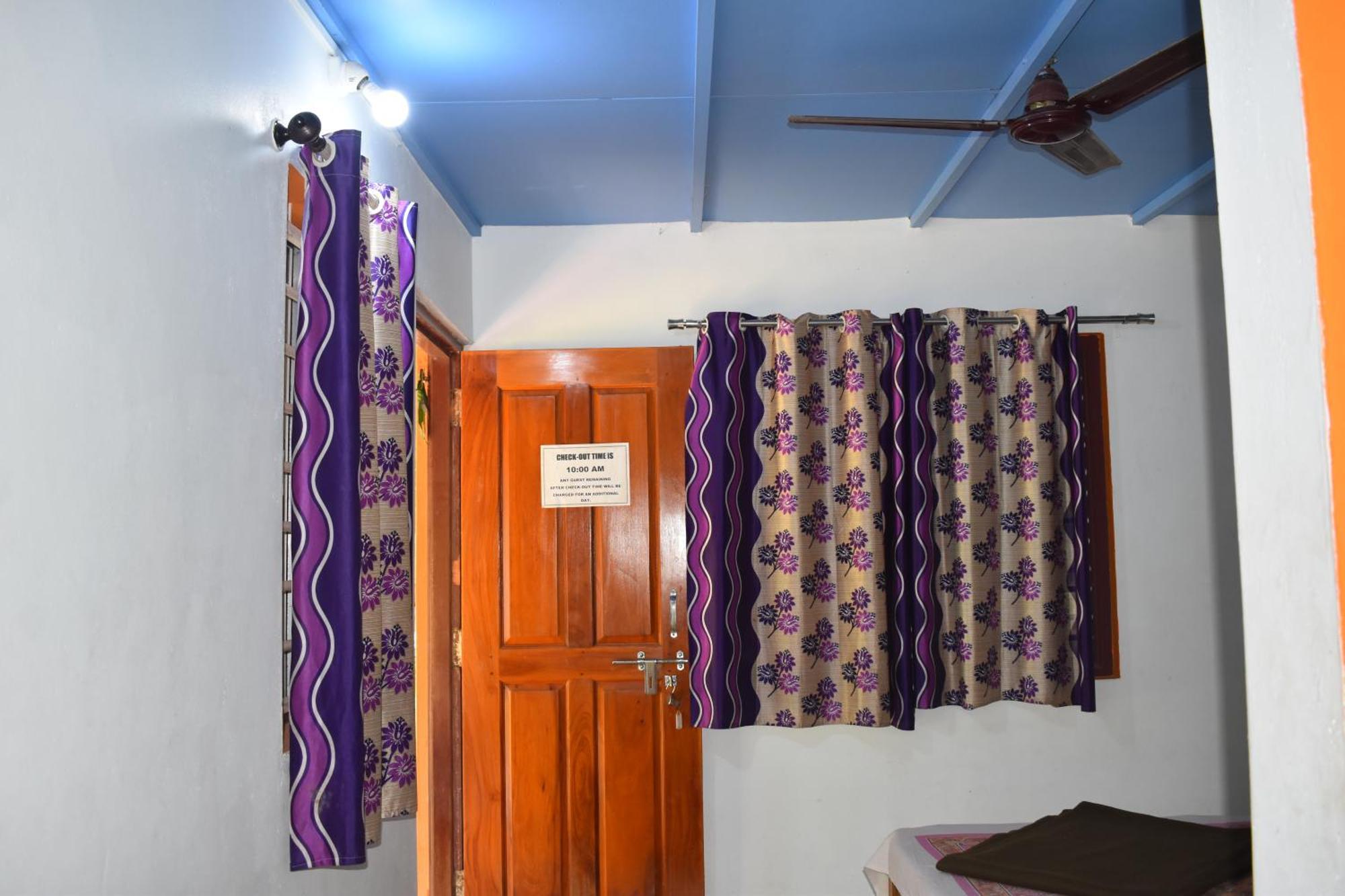 Gundappa Cafe Gokarna Kudle Beach Ngoại thất bức ảnh